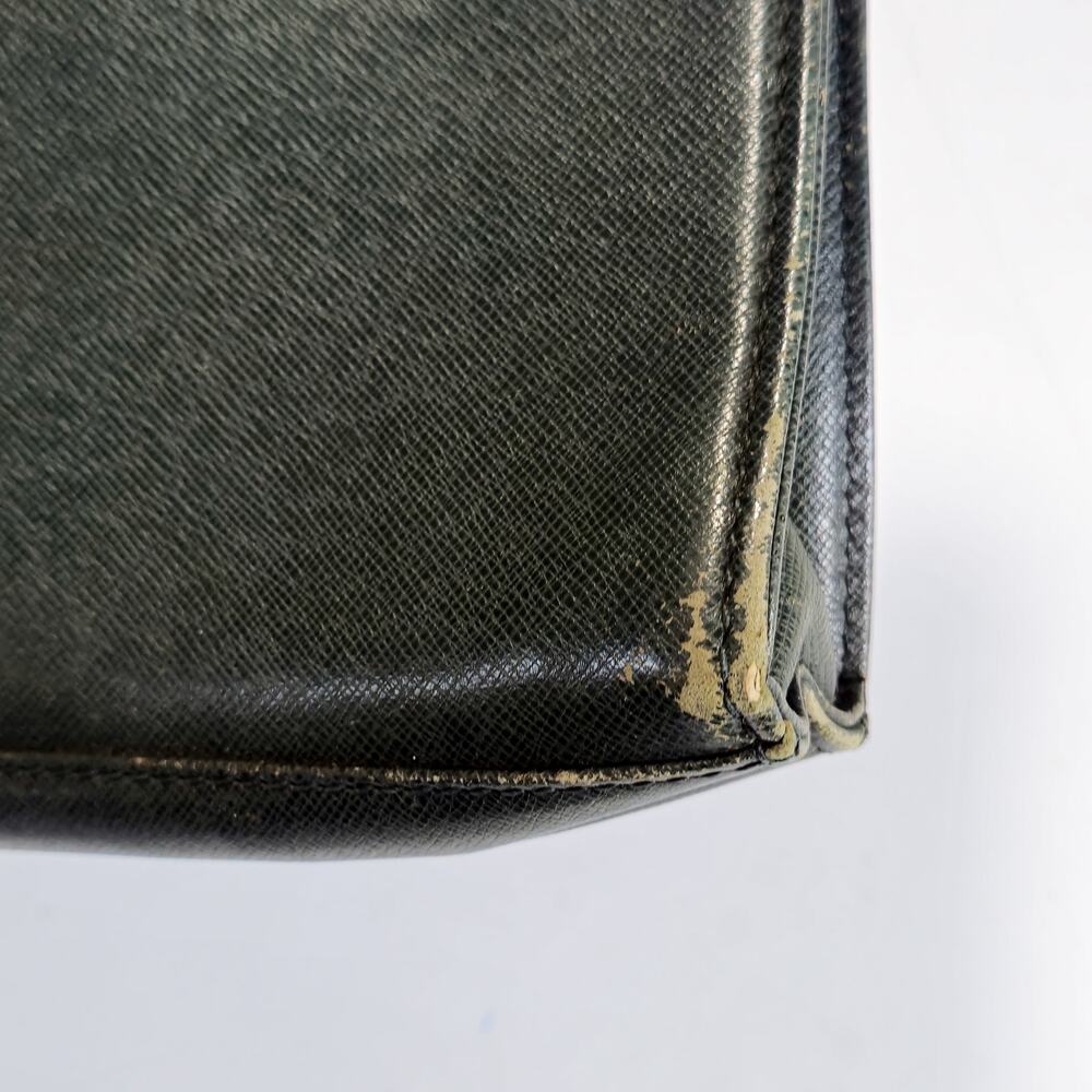 Burberry Vintage Leather Clutch Green Zip Top 10x7 Heritage Luxury - Picture 7 of 10